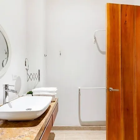 Villa Nomada 5 Estrellas, Wifi, Piscina, Terraza, 12 Personas,