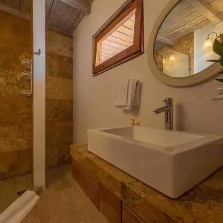 Nomada 5 Estrellas, Wifi, Piscina, Terraza, 12 Personas, Villa